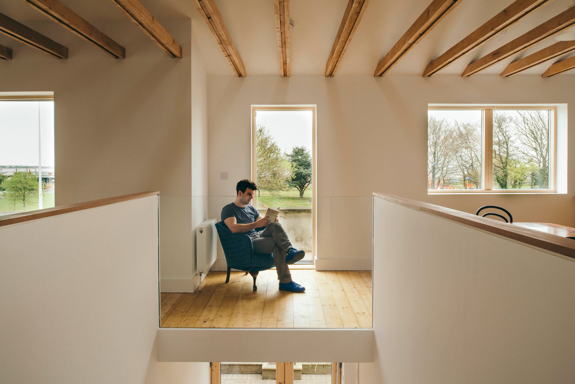 Modern Inverted Living Inverted House | DUA